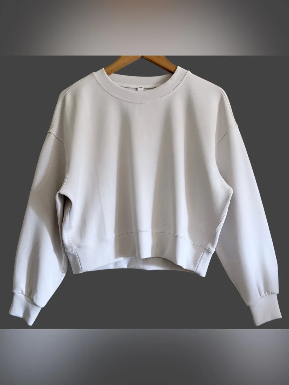 LULULEMON Softstreme Perfectly Oversized Cropped Crew Sweatshirt Sz 4 Athleisure
